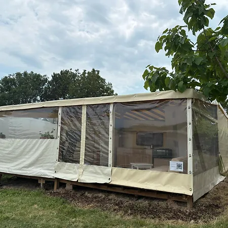 Kemping каравана рапунцел - Rapunzel Caravan Bałczik