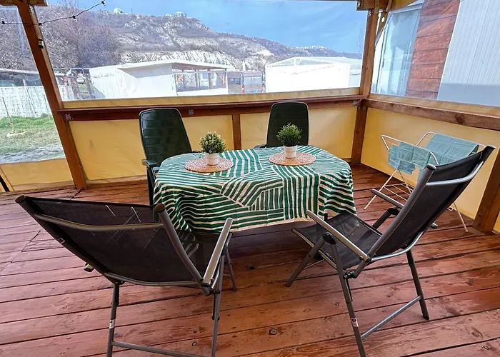 Campsite каравана рапунцел - Rapunzel Caravan